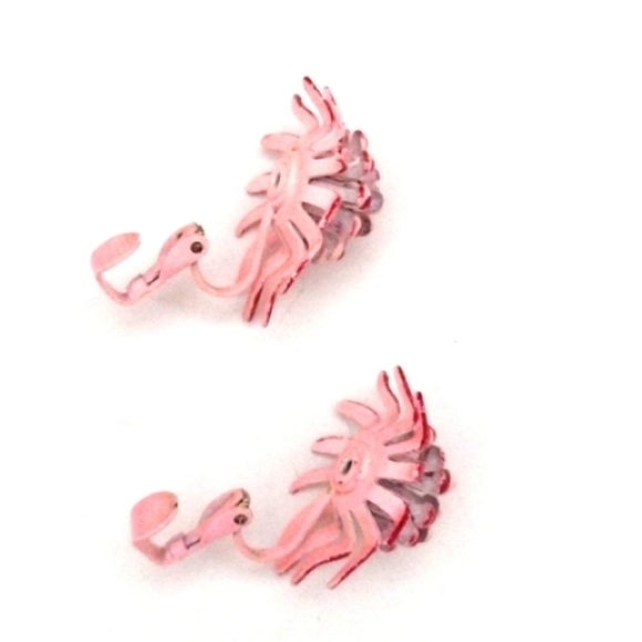 VINTAGE 60s PINK AND RED ENAMEL BROOCH/PIN AND MATCHING CLIP-ON EARRINGS SET - Picture 5 of 8